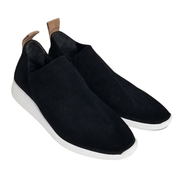 Via Spiga Marlow Black Suede Slip-On Sneakers Size 8.5M - Picture 1 of 11
